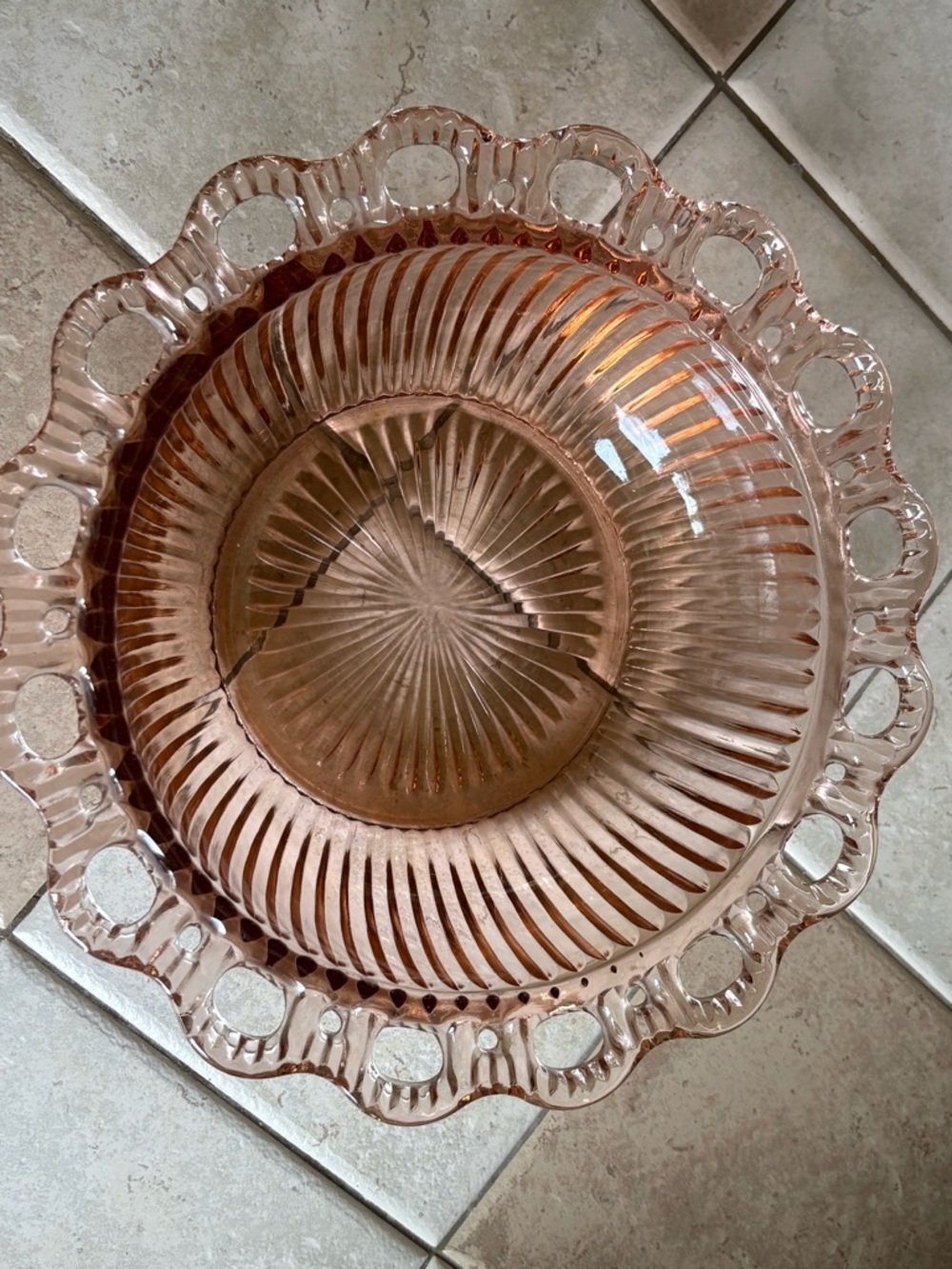 Antique Pink Depression Glass Bowl ordinate 30s